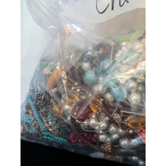 Jewelry Lot Avis Repurpose Bag 4 Plus Lbs Beads/Craft/Repurpose Pieces - Picture 8 of 12
